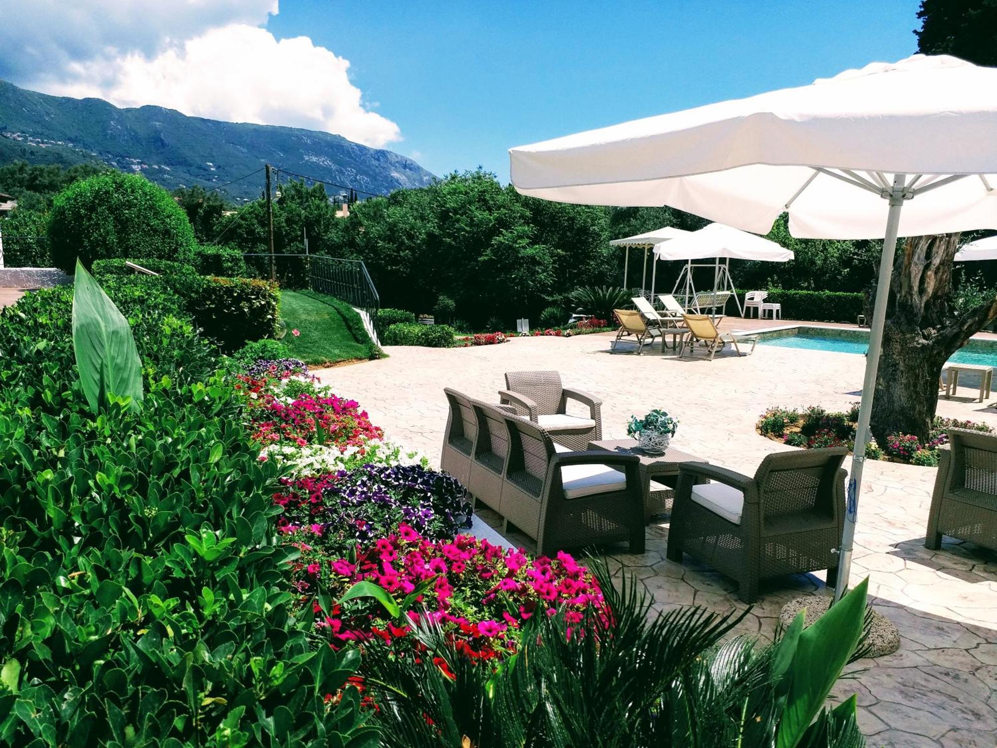 Summer Wine Friendly Resort Ypsos Eksteriør billede