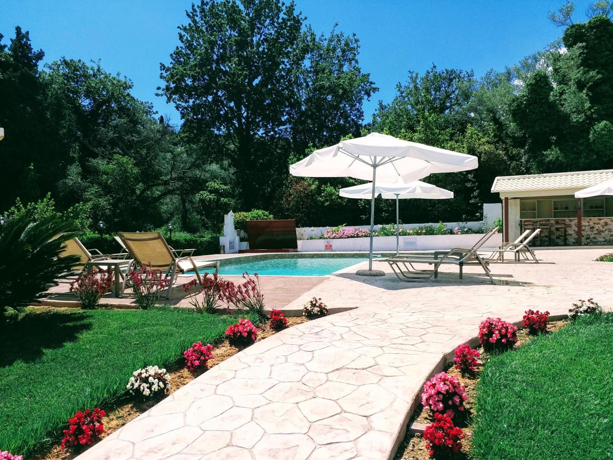 Summer Wine Friendly Resort Ypsos Eksteriør billede