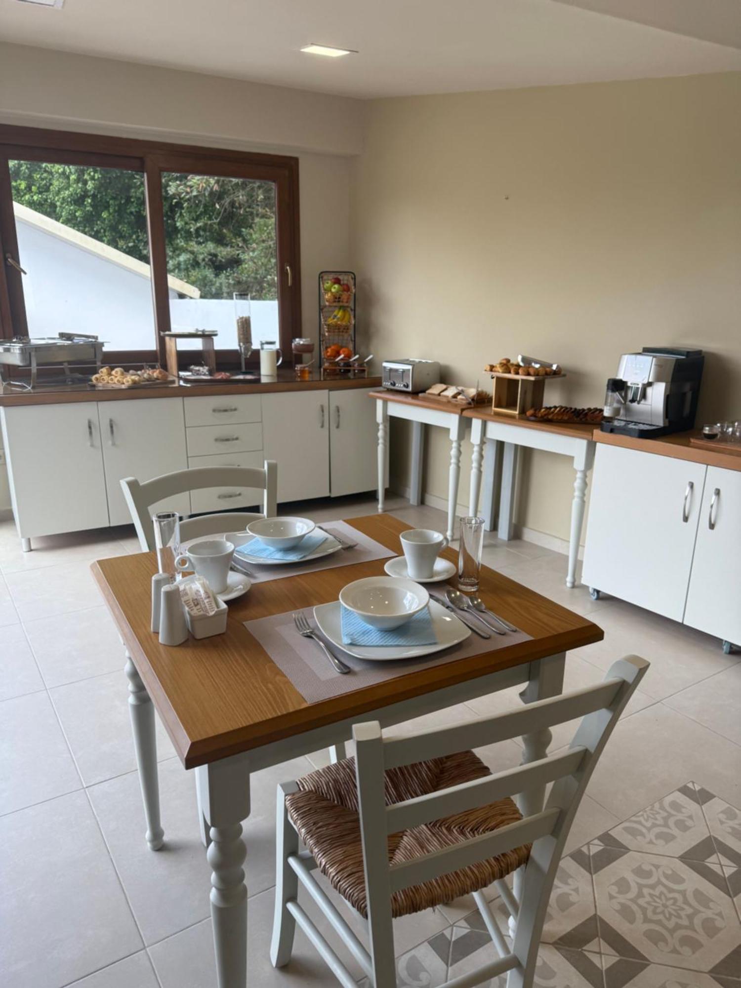 Summer Wine Friendly Resort Ypsos Eksteriør billede