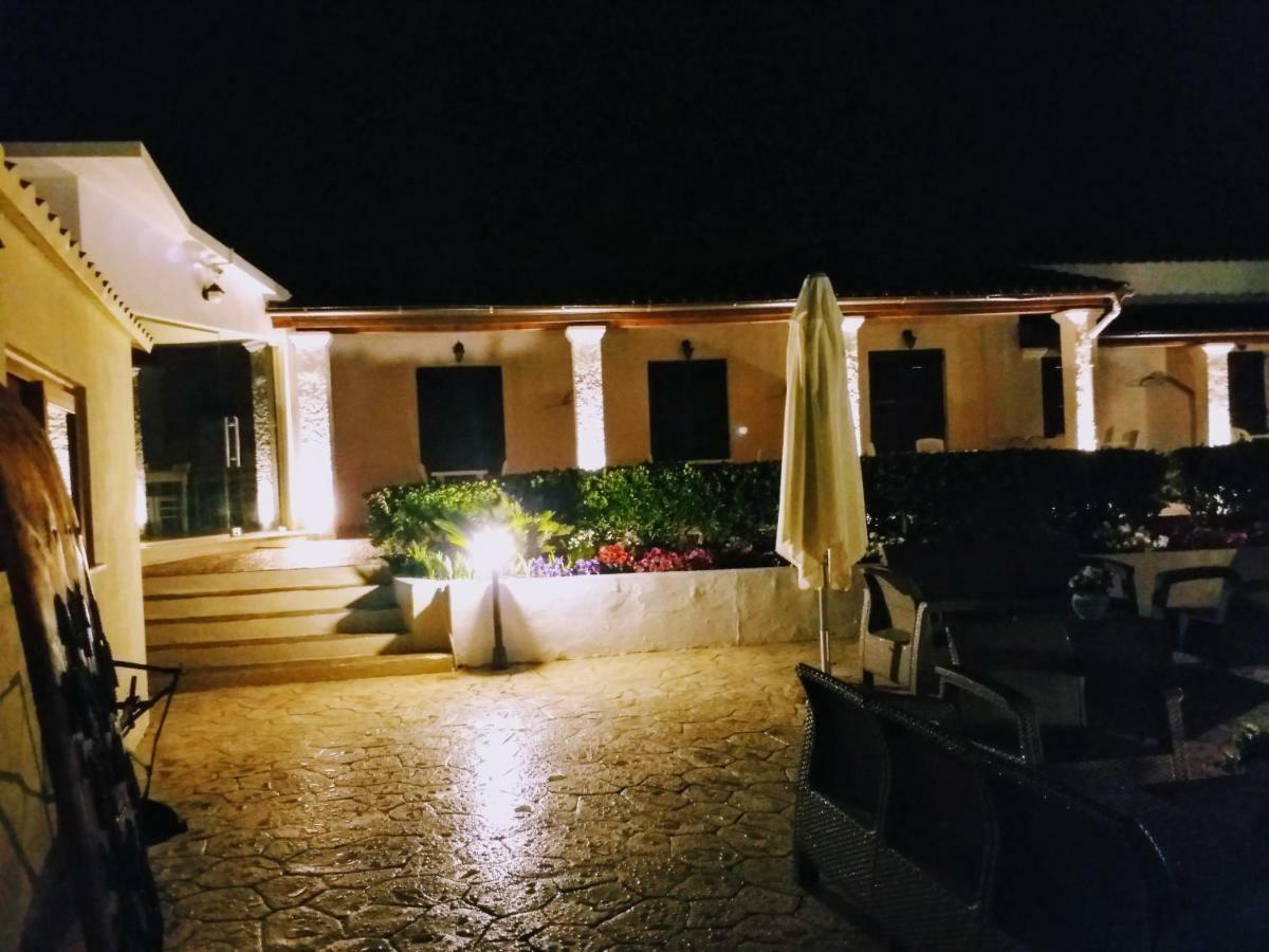 Summer Wine Friendly Resort Ypsos Eksteriør billede