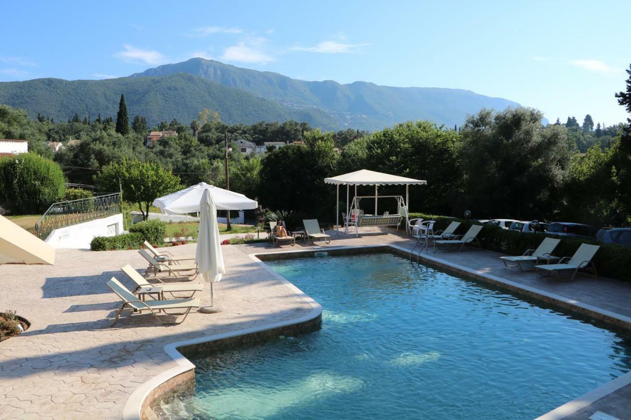 Summer Wine Friendly Resort Ypsos Eksteriør billede